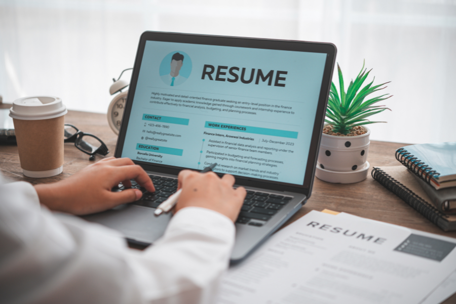 What Is an Applicant Tracking System (ATS) and Why It Matters for Job Seekers